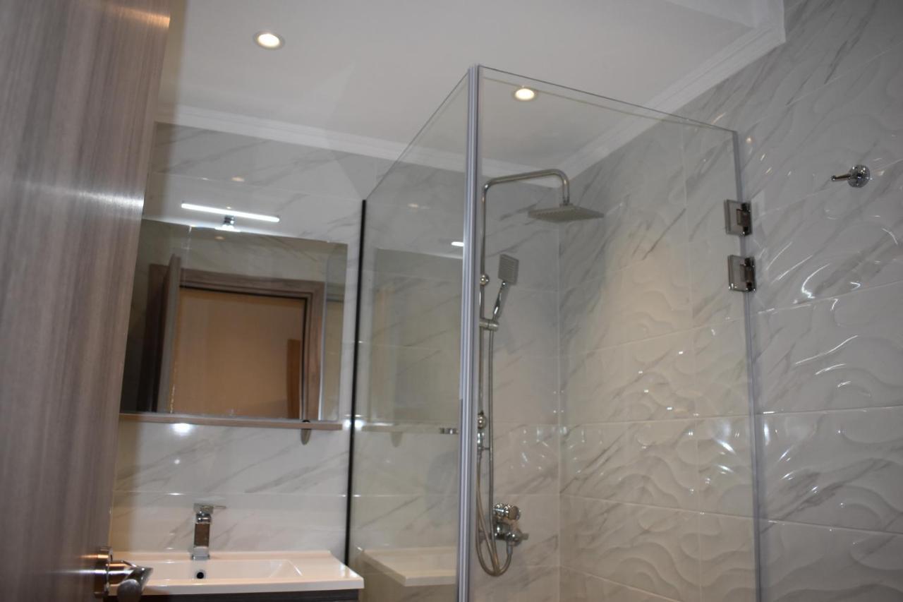 Sea View Luxury In Nea Kallikratia. *